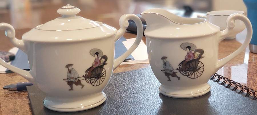 Rikisha Sugar Bowl & Lid by Arita-1