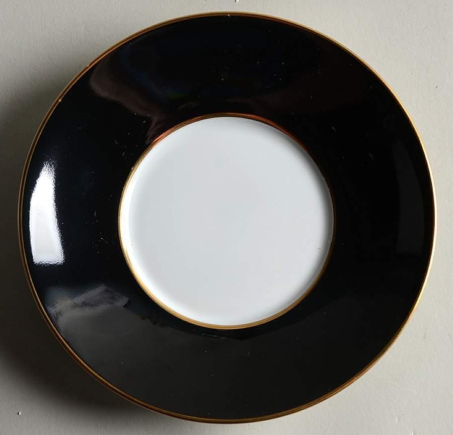 Rose Pavillion Saucer by Arita-1