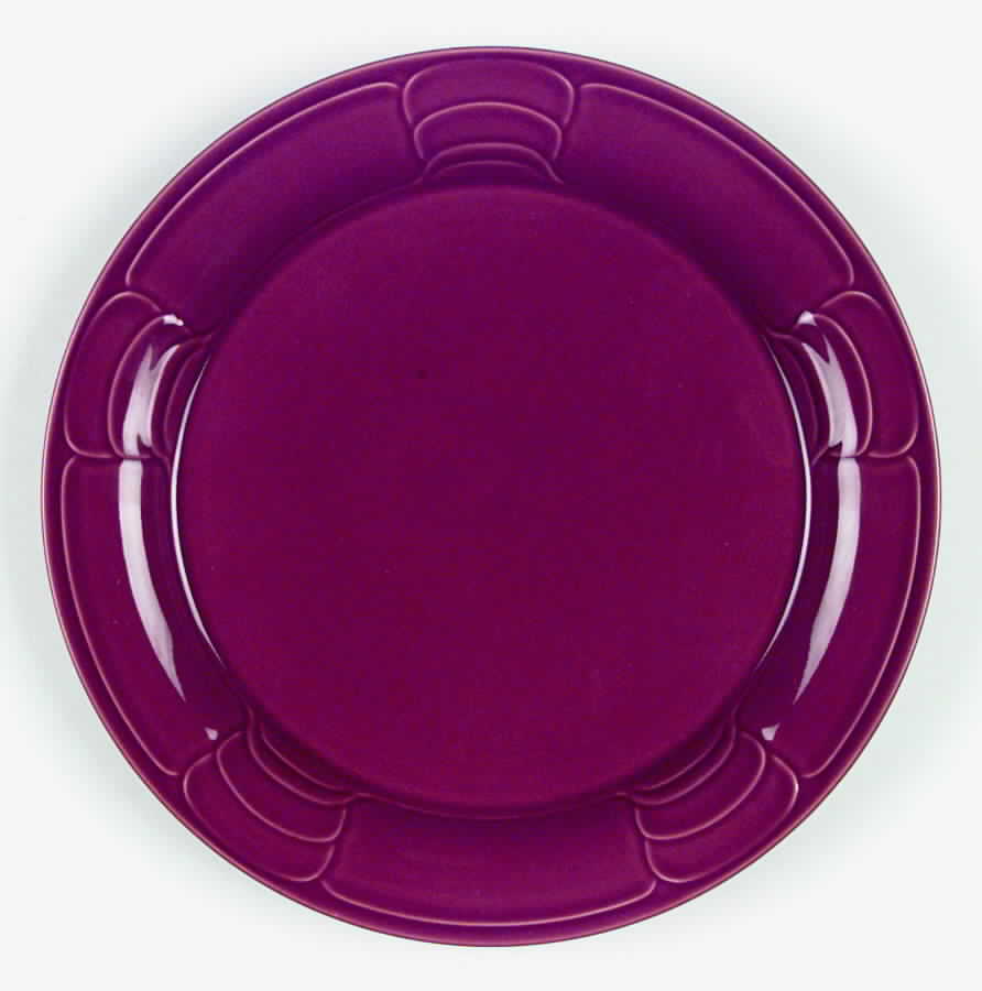 Sculptura Burgundy Dinner Plate by Arita-1