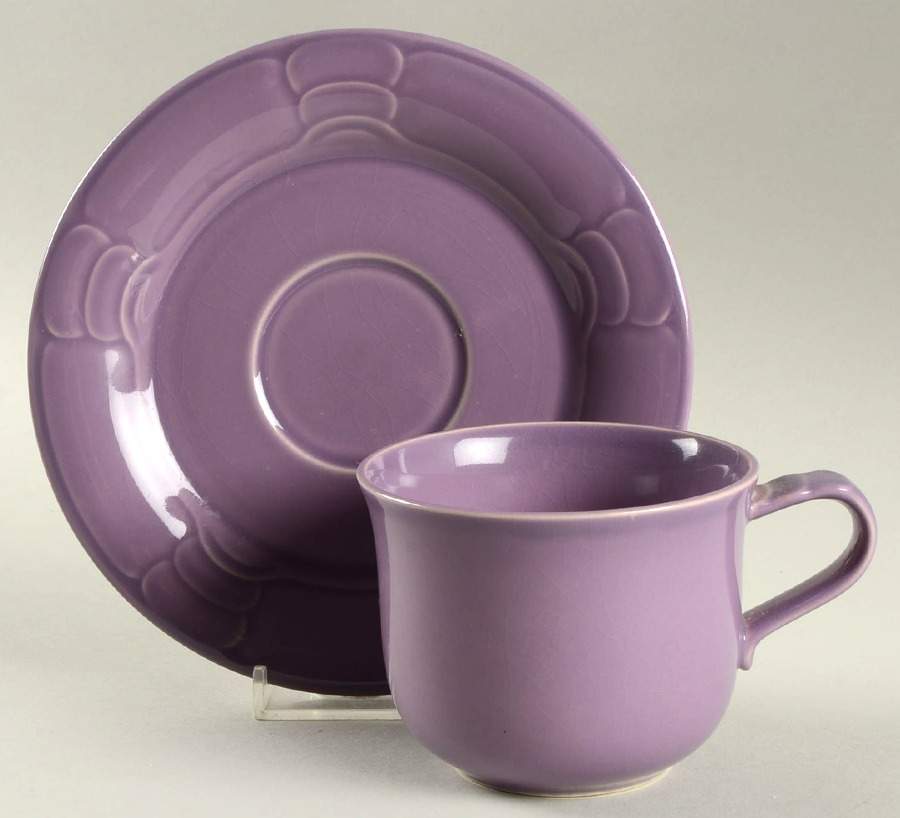 Sculptura Lavender Flat Cup & Saucer Set by Arita-1