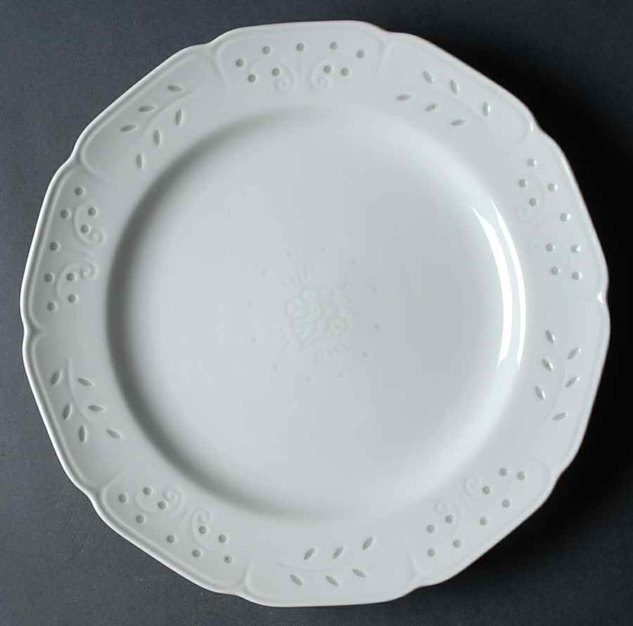 Snow Princess 11" Chop Plate (Round Platter) by Arita-1