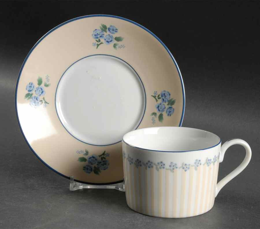 Woodbury Flat Cup & Saucer Set by Arita-1