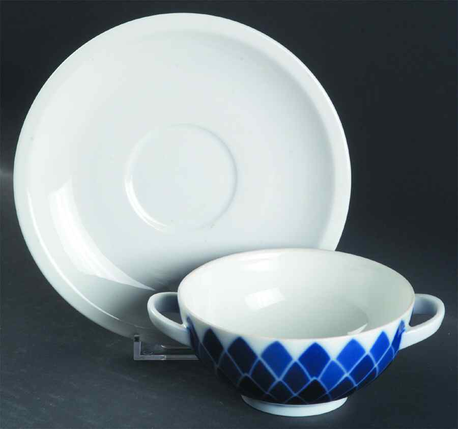 ARZ13 Footed Cream Soup Bowl & Saucer Set by Arzberg-1