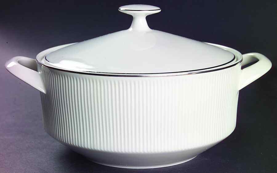 Viceroy Round Covered Vegetable by Arzberg-1