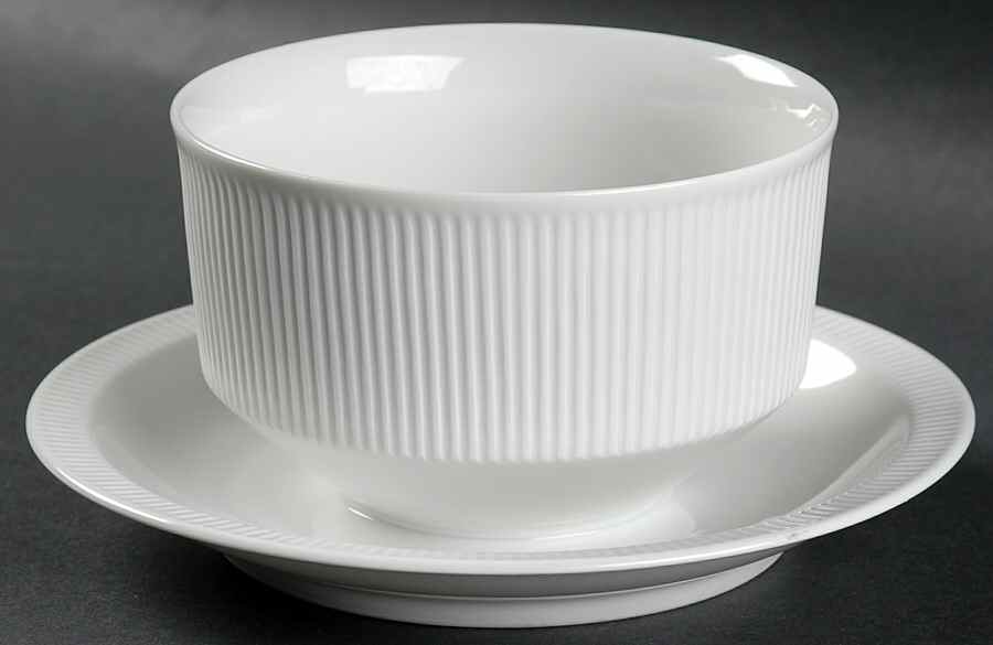 Athena White Gravy Boat with Attached Underplate by Arzberg-1