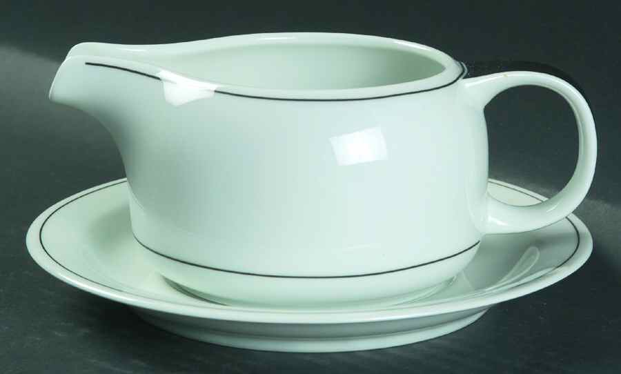 Basalt Gravy Boat & Underplate by Arzberg-1