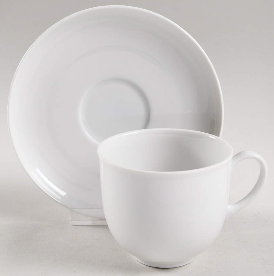 Bianco (Shape 1495) Flat Cup & Saucer Set by Arzberg-1