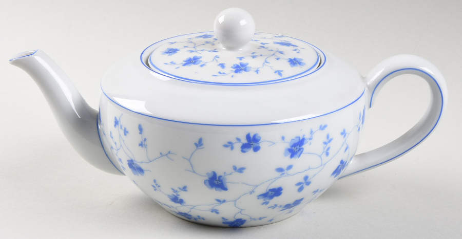 Blue Flowers (Blue Trim, Rim) Teapot & Lid by Arzberg-1