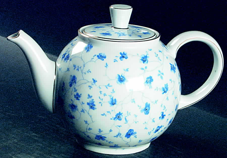 Blue Flowers (Gold Trim, Coupe) Teapot & Lid by Arzberg-1