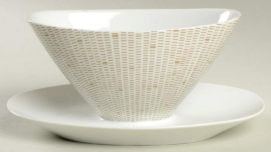 Goldene Medaille Gravy Boat with Attached Underplate by Arzberg-1