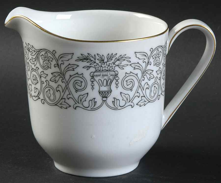 Medici Black Creamer by Arzberg-1