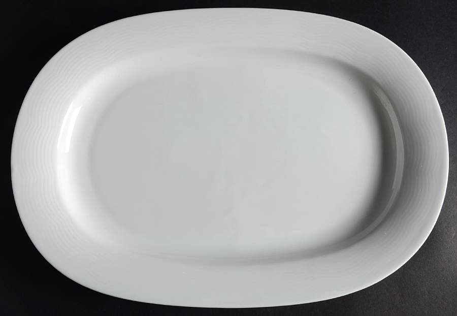 White Sky 14" Oval Serving Platter by Arzberg-1