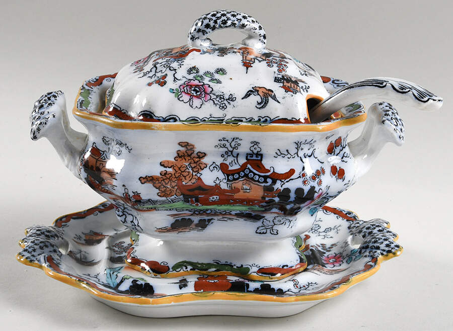 B9447 Sauce Boat & Lid & Underplate & Ladle by Ashworth Bros-1