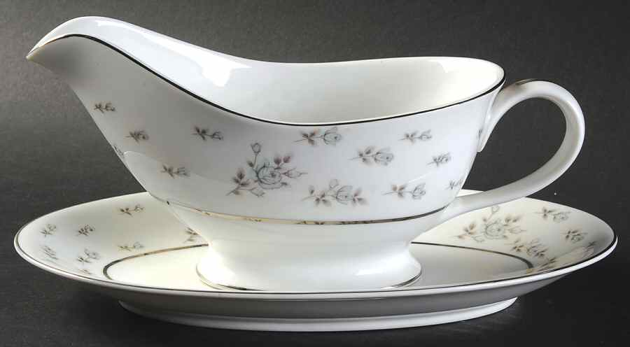 Lorient Gravy Boat & Underplate/Relish by Ashcraft-1