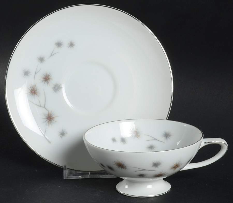 Thistle Footed Cup & Saucer Set by Ashcraft-1