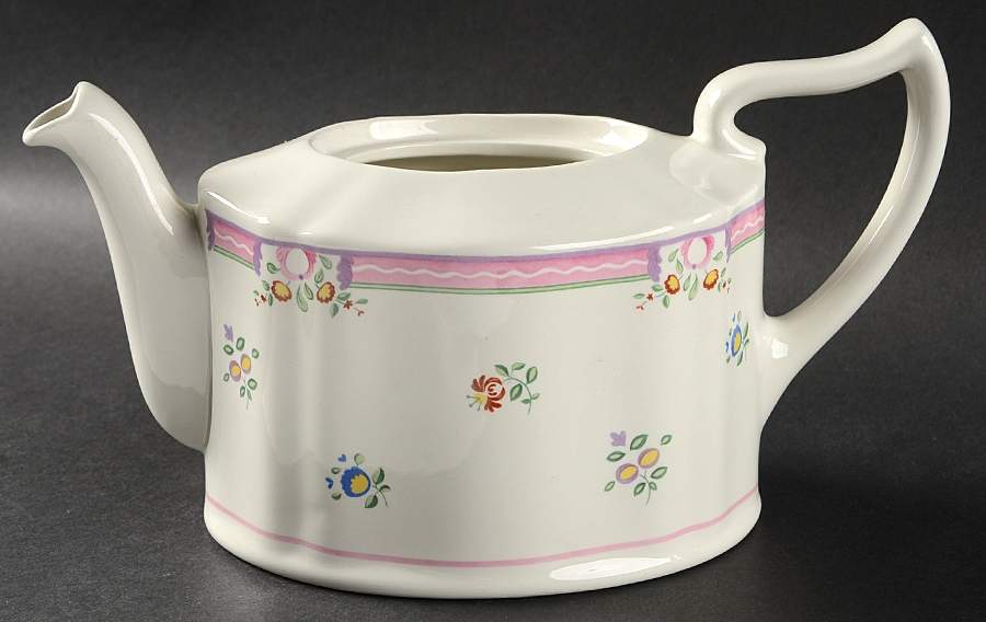 Alice Teapot No Lid by Laura Ashley-1