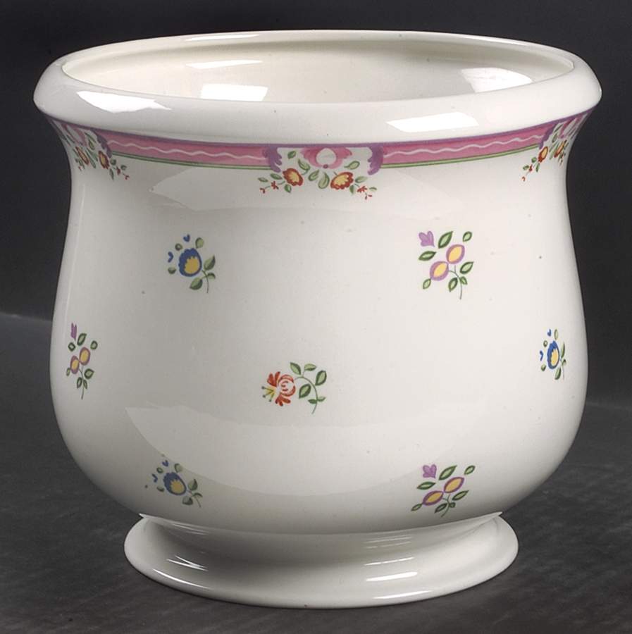 Alice Medium Cachepot by Laura Ashley-1