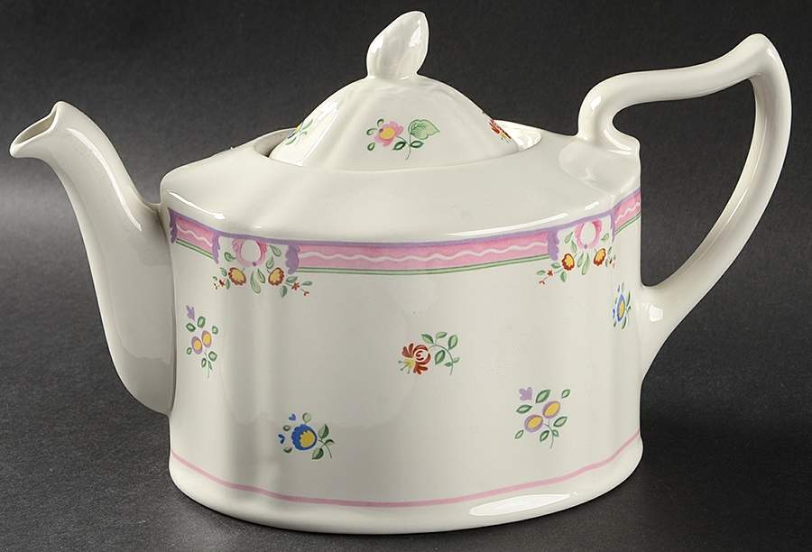 Alice Teapot & Lid by Laura Ashley-1