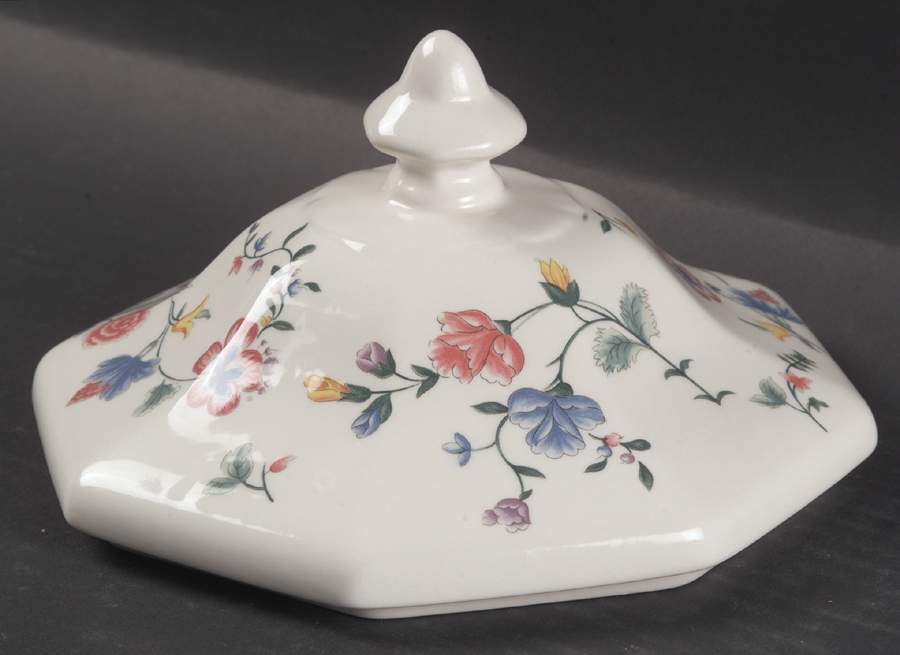 Chinese Silk Lid for Octagonal Vegetable by Laura Ashley-1