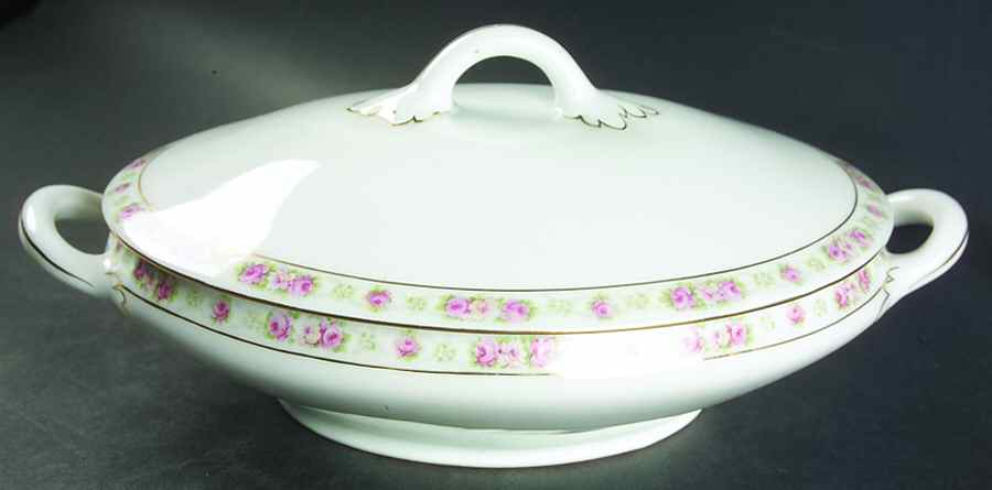 AUS10 Oval Covered Vegetable by Austria-1