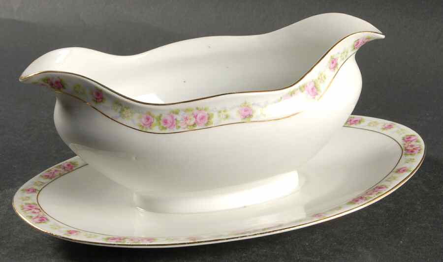 AUS10 Gravy Boat with Attached Underplate by Austria-1