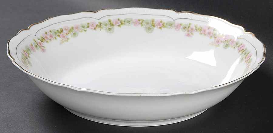 The Munich 9" Round Vegetable Bowl by Austria-1