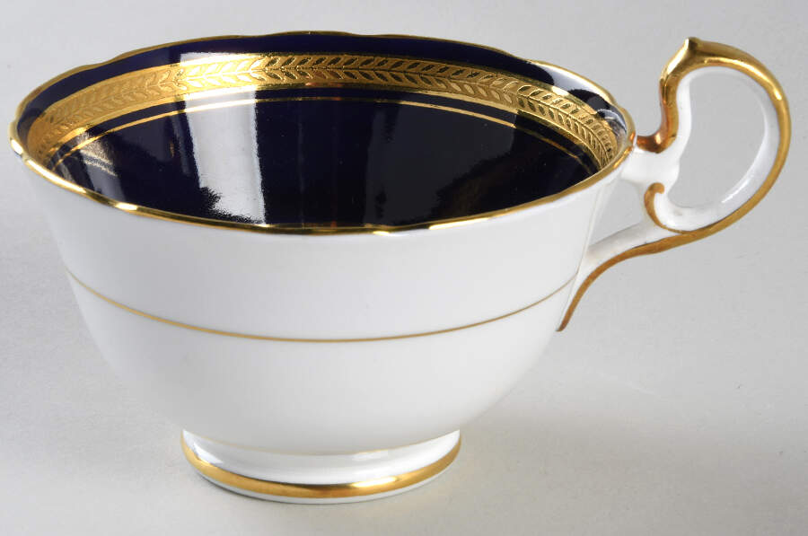 7282 Footed Cup by John  Aynsley & Sons-1