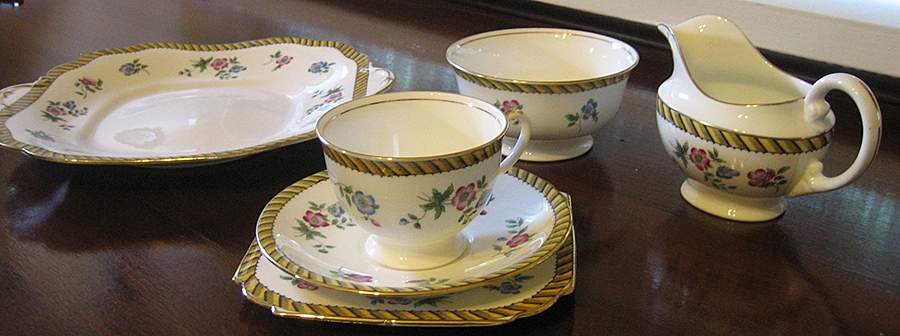AYN20 Footed Cup & Saucer Set by John  Aynsley & Sons-1