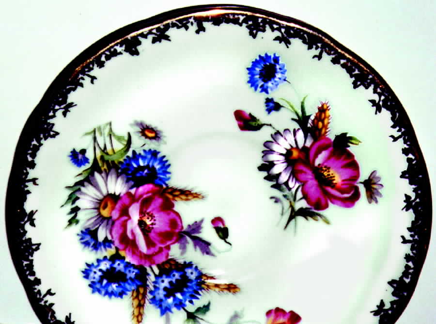 AYN21 Saucer by John  Aynsley & Sons-1