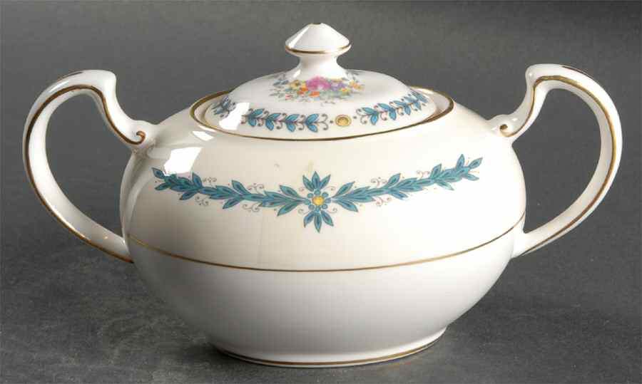 Cambridge (Smooth) Sugar Bowl & Lid by John  Aynsley & Sons-1