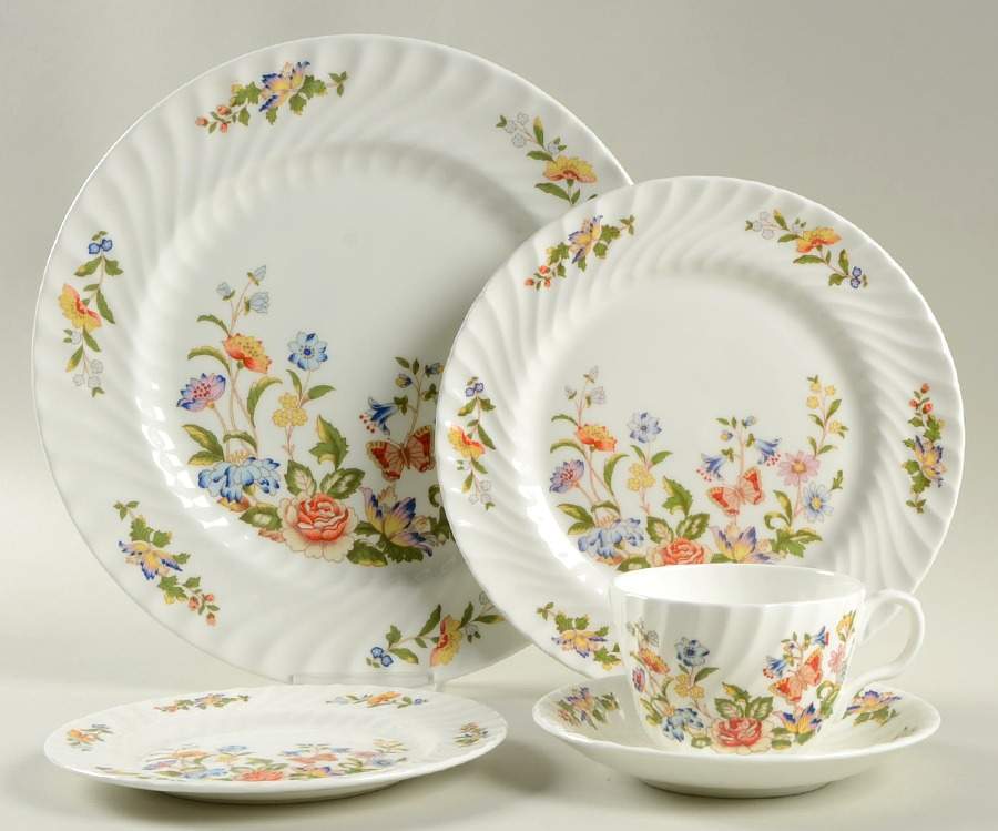 Cottage Garden 40 Piece Estate Set by John  Aynsley & Sons-1