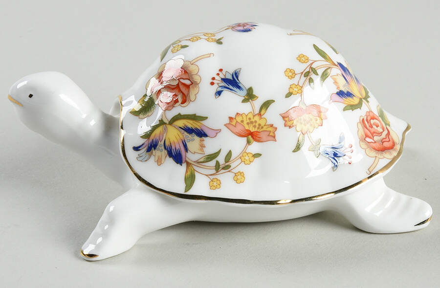 Cottage Garden Turtle Box W-Lid by John  Aynsley & Sons-1