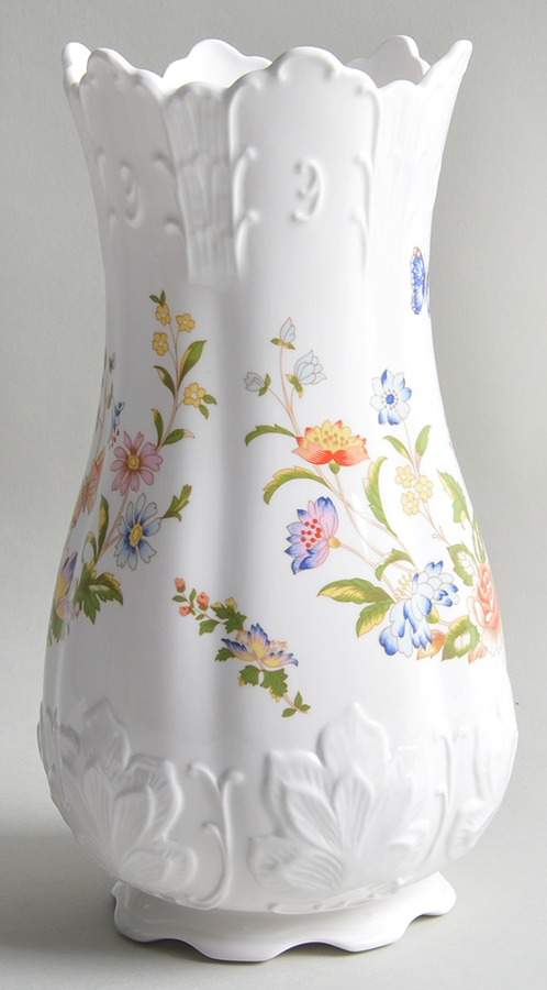 Cottage Garden 10'' Victorian Vase by John  Aynsley & Sons-1