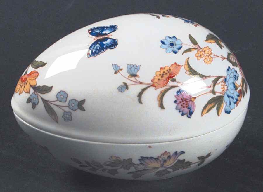 Cottage Garden Large Egg Box & Lid by John  Aynsley & Sons-1