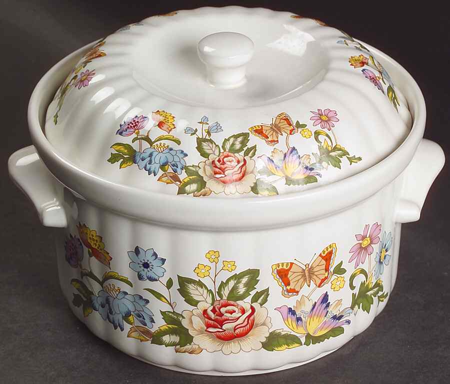 Cottage Garden 1qt Round Oven To Table Covered Casserole by John  Aynsley & Sons-1