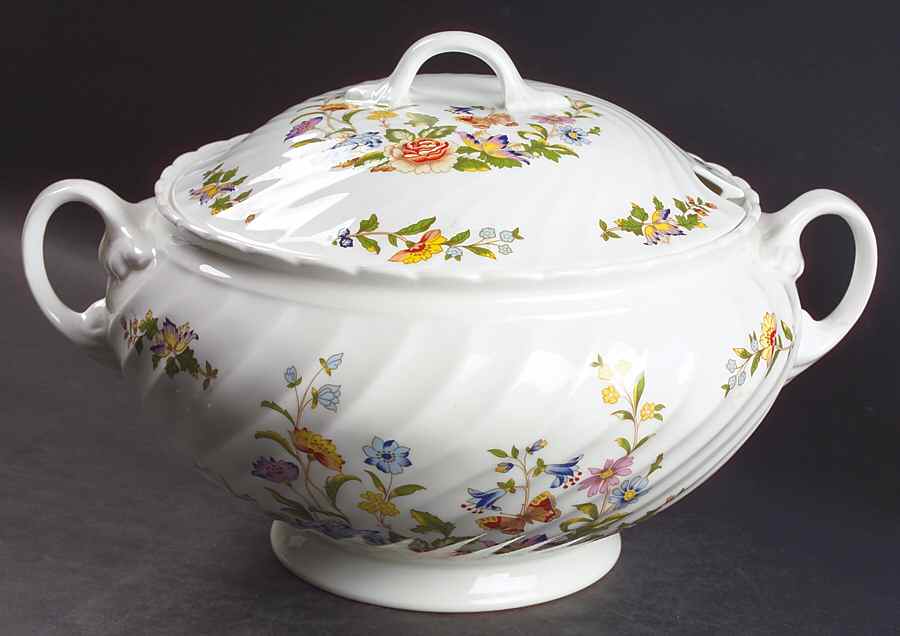 Cottage Garden Tureen & Lid by John  Aynsley & Sons-1