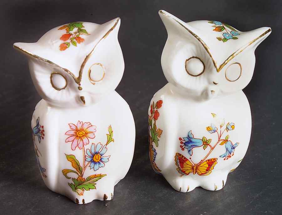 Cottage Garden Figural Salt & Pepper Set by John  Aynsley & Sons-1