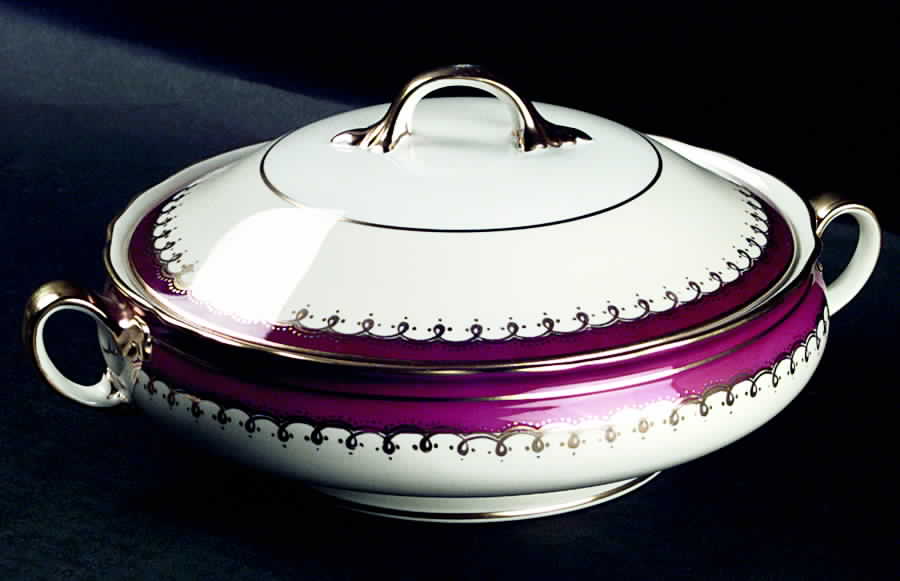 Dunrobin Round Covered Vegetable by John  Aynsley & Sons-1