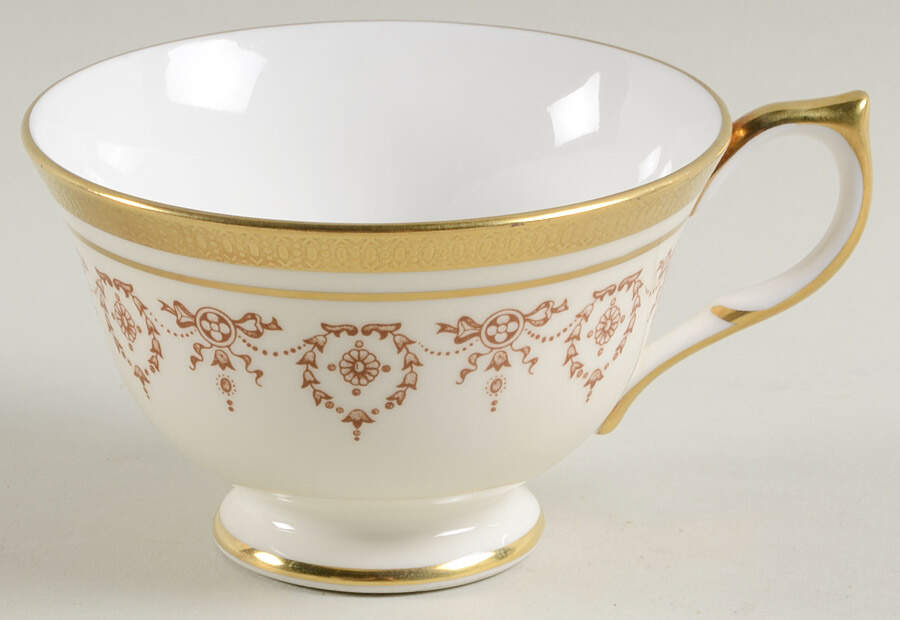 Gold Dowery Footed Cup by John  Aynsley & Sons-1