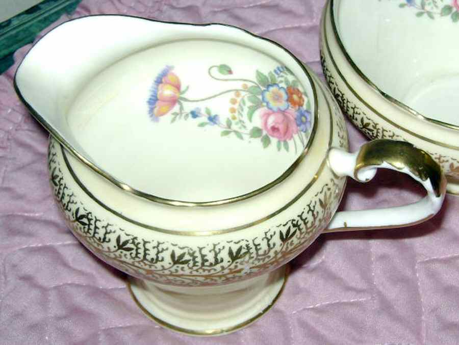 Hampshire Creamer by John  Aynsley & Sons-1