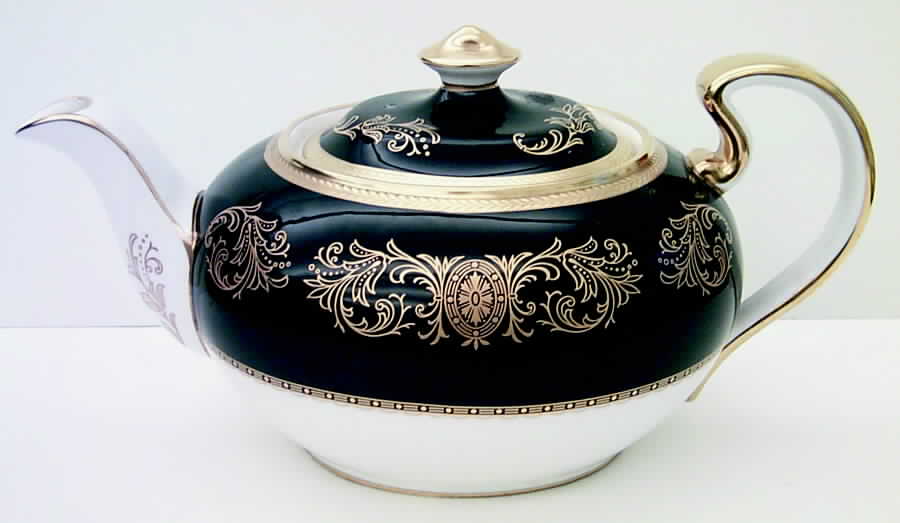 Imperial Onyx (Black) Teapot & Lid by John  Aynsley & Sons-1