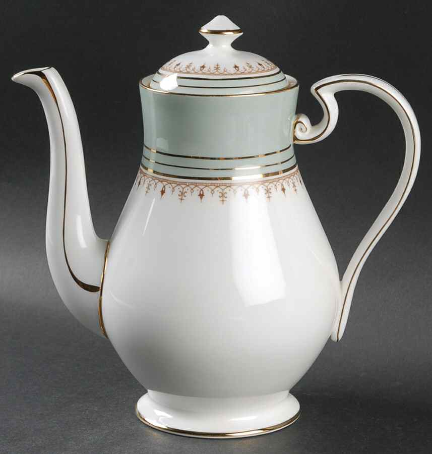 Lincoln Green Coffee Pot & Lid by John  Aynsley & Sons-1
