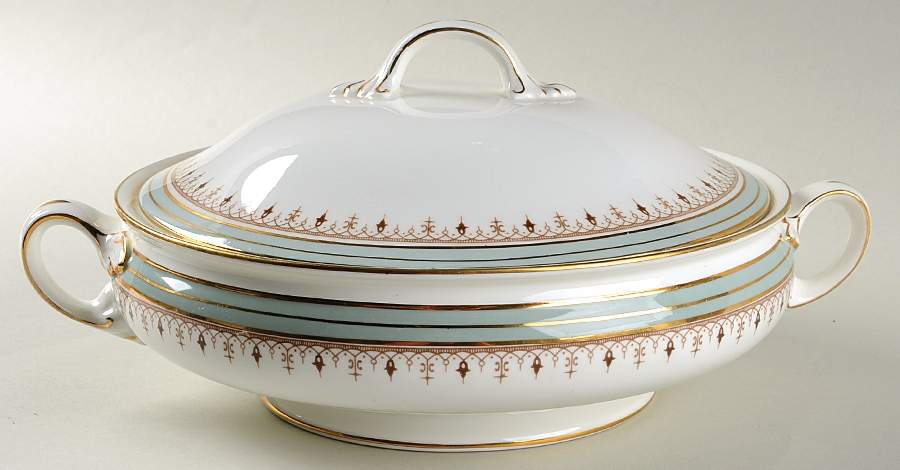 Lincoln Green Round Covered Vegetable by John  Aynsley & Sons-1