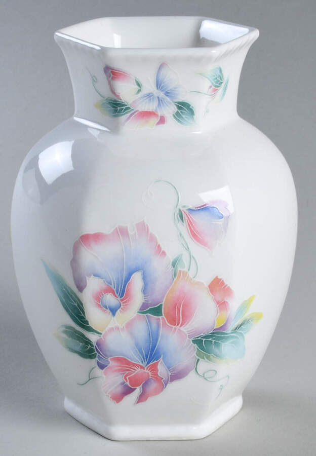 Little Sweetheart 5" Chelford Vase by John  Aynsley & Sons-1