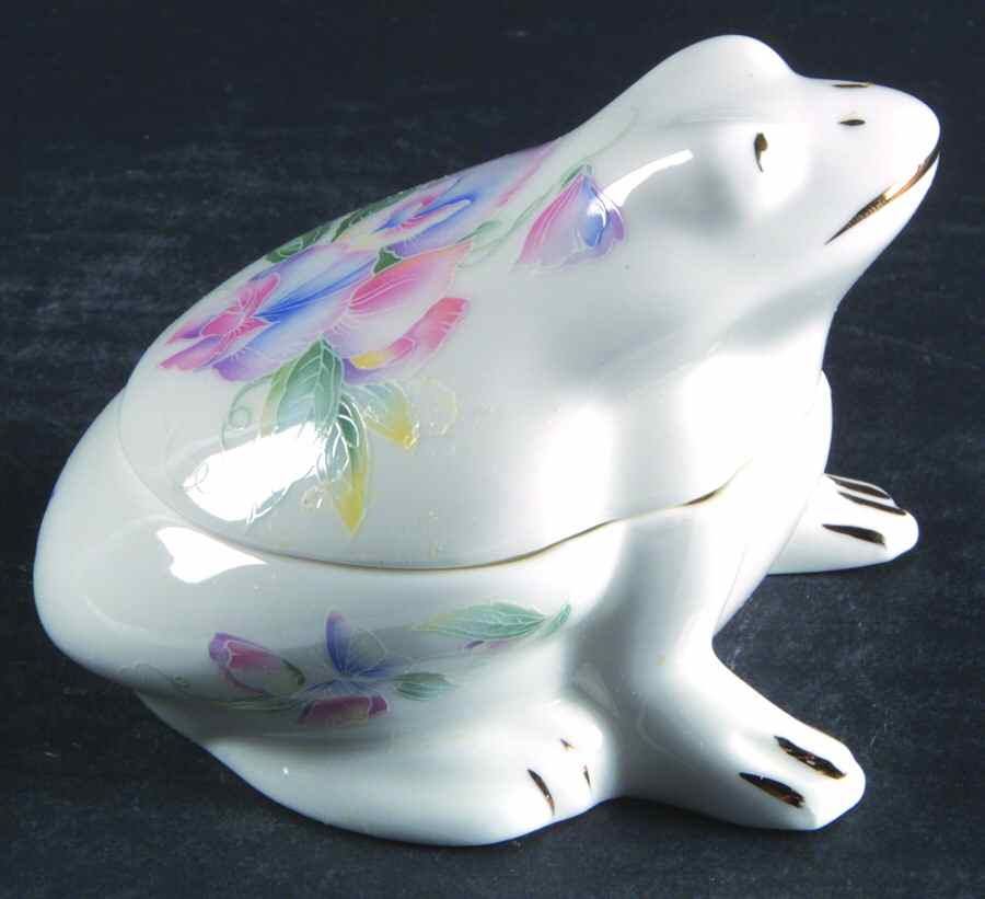 Little Sweetheart Small Animal Box with Lid by John  Aynsley & Sons-1