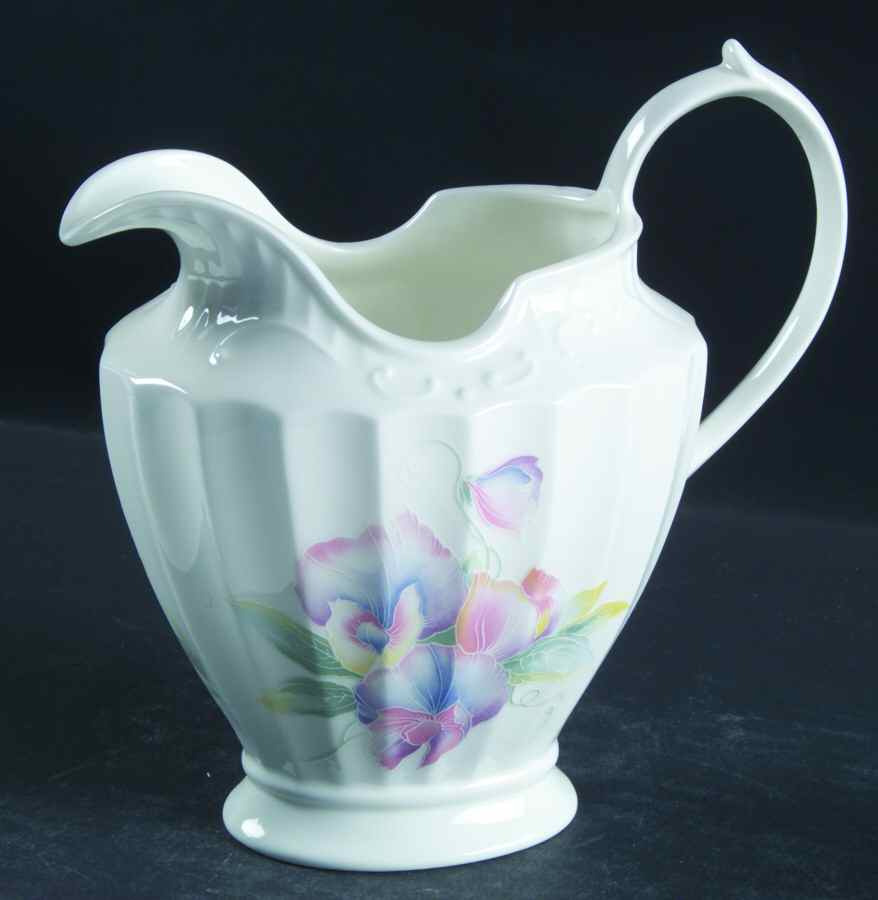 Little Sweetheart 24 Oz Georgian Jug by John  Aynsley & Sons-1