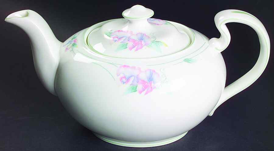 Little Sweetheart Teapot & Lid by John  Aynsley & Sons-1