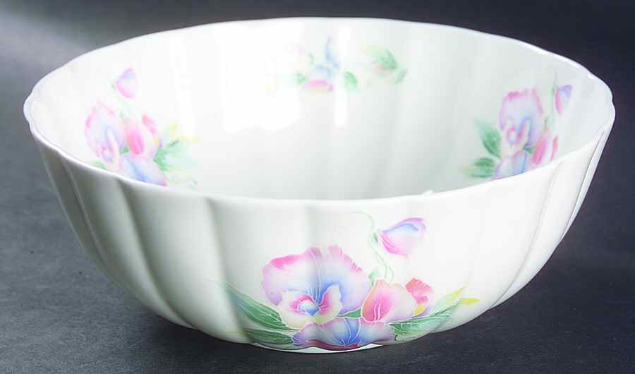 Little Sweetheart 7" Round Fluted Bowl by John  Aynsley & Sons-1
