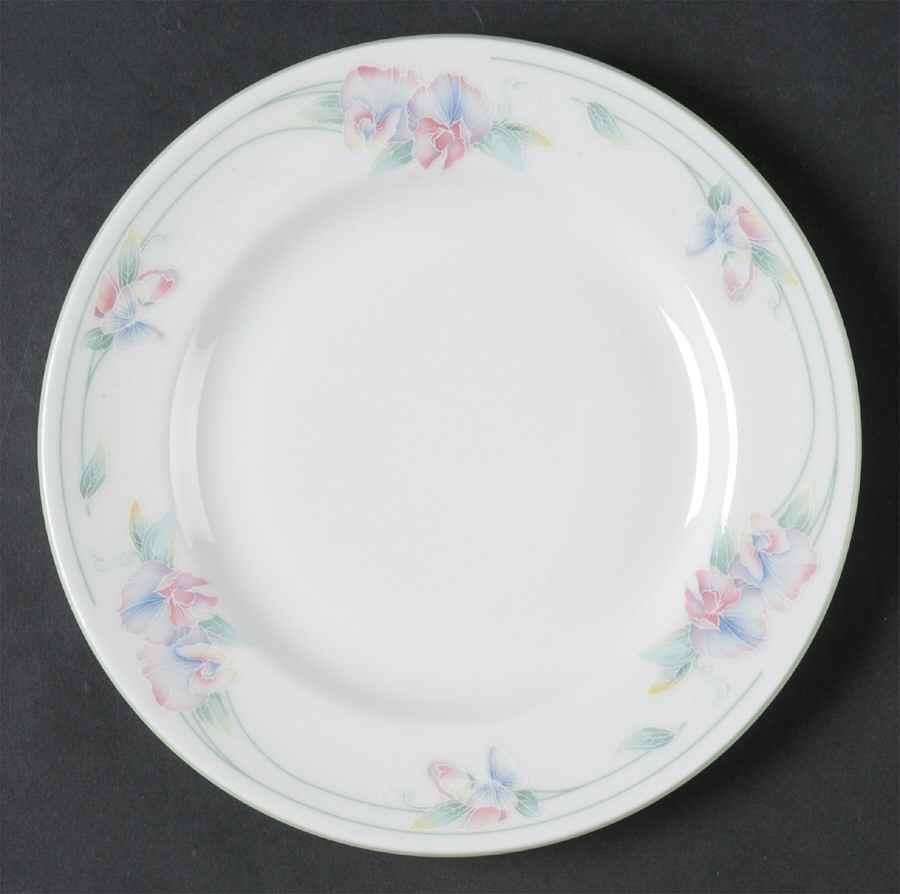 Little Sweetheart Dessert/Pie Plate by John  Aynsley & Sons-1