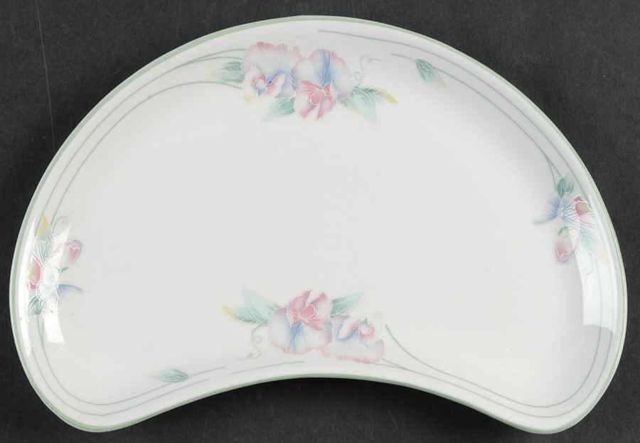 Little Sweetheart Crescent Salad Plate by John  Aynsley & Sons-1